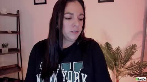Snapshot of pink_kitten_ chatting on March 7, 2026, 11:29 am Eli online show from March 7, 2026, 11:29 am
