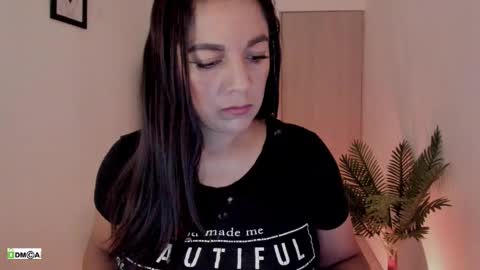 Snapshot of pink_kitten_ chatting on March 17, 2026, 10:51 am Eli online show from March 17, 2026, 10:51 am