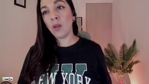 Snapshot of pink_kitten_ chatting on March 27, 2026, 1:11 pm Eli online show from March 27, 2026, 1:11 pm