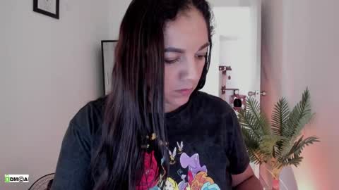 Snapshot of pink_kitten_ chatting on March 31, 2026, 2:50 pm Eli online show from March 31, 2026, 2:50 pm