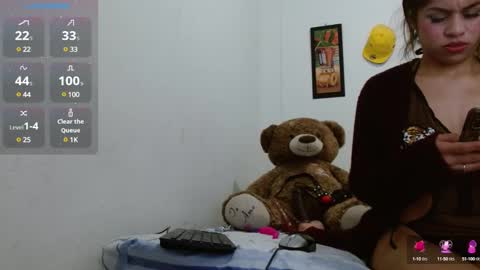 Snapshot of pink_love_25 chatting on March 6, 2025, 7:21 pm pink_love_25 online show from March 6, 2025, 7:21 pm