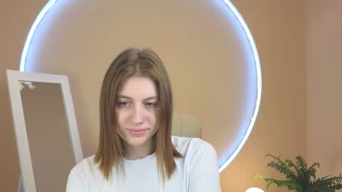 Muse online show from November 14, 2025, 1:43 pm