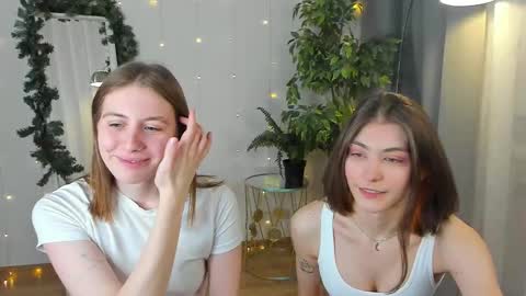 Muse online show from December 16, 2025, 2:00 pm