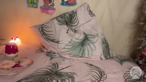 Snapshot of pink_pikachu_ chatting on January 15, 2026, 8:45 pm Pikachu pika online show from January 15, 2026, 8:45 pm