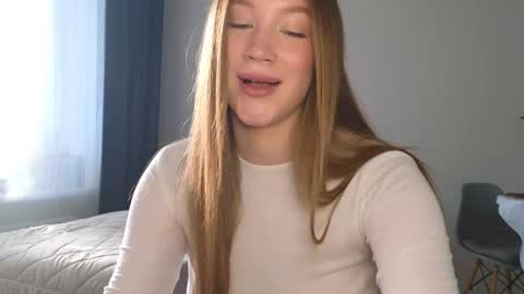 Snapshot of pink_rosee_ chatting on February 21, 2026, 3:29 am online show from February 21, 2026, 3:29 am