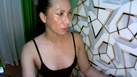 pink_ugbugan online show from January 13, 2026, 12:38 am