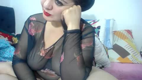 Snapshot of pinkafroditaxx chatting on October 10, 2025, 3:22 pm pinkafroditaxx online show from October 10, 2025, 3:22 pm