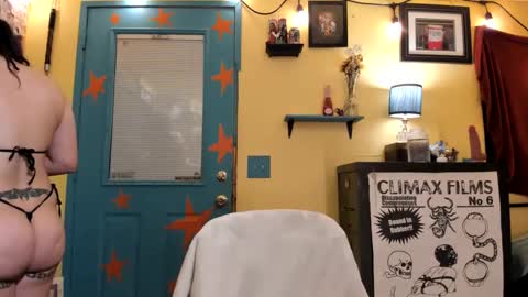 Virginity smiles online show from December 18, 2025, 9:04 am