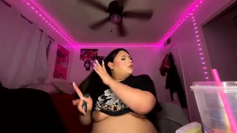 Snapshot of pinkbhabie chatting on January 6, 2025, 7:20 am Lina Funeral online show from January 6, 2025, 7:20 am