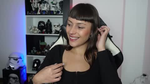 Snapshot of pinkcatlive chatting on January 15, 2026, 10:46 pm Emily online show from January 15, 2026, 10:46 pm