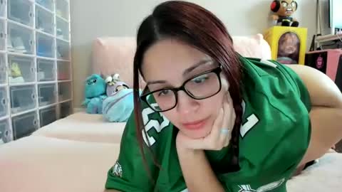 pinkcheetodomain online show from February 7, 2025, 3:08 pm