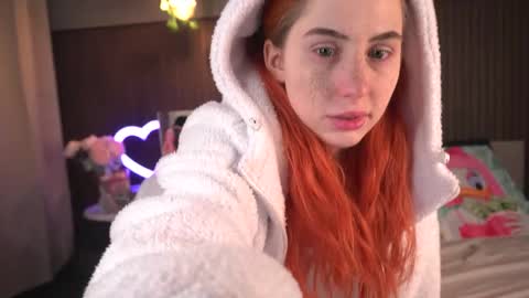 Snapshot of pinkestmango chatting on February 18, 2026, 2:46 pm Tgirl Sophie online show from February 18, 2026, 2:46 pm