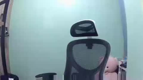 Hi  its me shine  online show from May 13, 2026, 3:09 pm