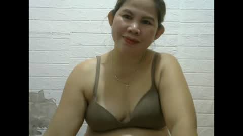 pinkishpusiemom18 online show from January 23, 2025, 10:43 am