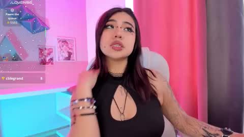 Snapshot of pinkk_demon chatting on September 11, 2025, 1:11 pm PINKK online show from September 11, 2025, 1:11 pm