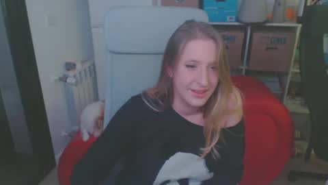 pinkladyx2 online show from February 6, 2025, 11:37 pm