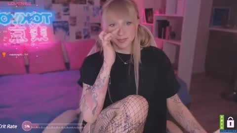 Snapshot of pinkvenom_ chatting on March 4, 2025, 6:07 pm pinkvenom_ online show from March 4, 2025, 6:07 pm