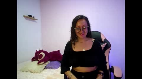 Snapshot of pinkvixen69 chatting on January 14, 2026, 1:11 am pinkvixen69 online show from January 14, 2026, 1:11 am