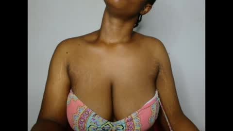 pinkxsugar online show from May 16, 2026, 12:40 am