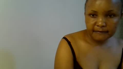Snapshot of pinky_jules chatting on February 23, 2026, 4:37 pm Browny online show from February 23, 2026, 4:37 pm