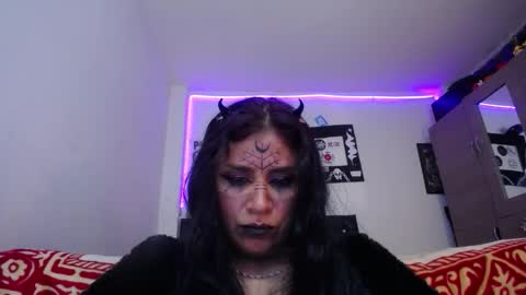 VIOLETA LOPEZ online show from October 19, 2025, 12:11 am