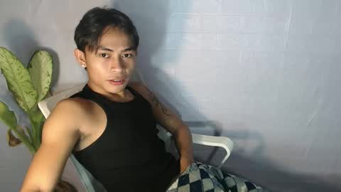 pinoy_palautogxxx online show from April 11, 2026, 2:54 pm