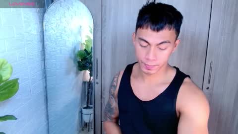 ethan online show from December 14, 2025, 8:52 am