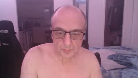 Snapshot of pip10 chatting on October 13, 2025, 6:08 pm pip10 online show from October 13, 2025, 6:08 pm