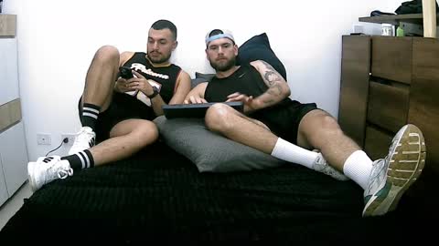 pipe1203 online show from February 9, 2026, 11:42 pm