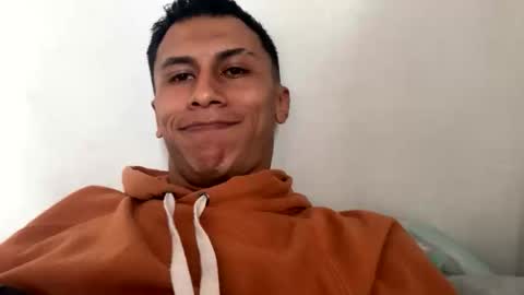 Snapshot of pipeeeesanchez chatting on November 17, 2025, 2:23 pm Carl gallahger online show from November 17, 2025, 2:23 pm