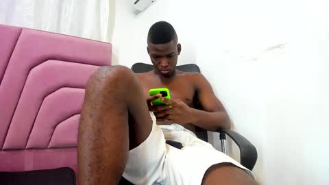 Snapshot of pipeking20 chatting on December 15, 2024, 5:53 pm P I P E online show from December 15, 2024, 5:53 pm