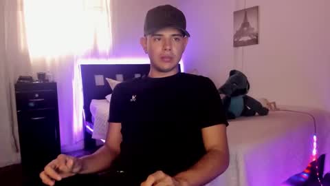 Snapshot of piperodriguez_ chatting on January 17, 2025, 6:23 pm Pipe Rodriguez online show from January 17, 2025, 6:23 pm