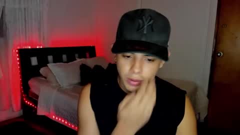 Snapshot of piperodriguez_ chatting on January 23, 2025, 2:33 am Pipe Rodriguez online show from January 23, 2025, 2:33 am