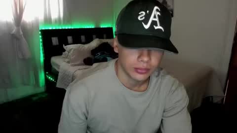 Snapshot of piperodriguez_ chatting on January 30, 2025, 6:10 pm Pipe Rodriguez online show from January 30, 2025, 6:10 pm