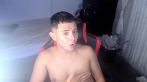 Snapshot of piperodriguez_ chatting on March 11, 2025, 6:53 am Pipe Rodriguez online show from March 11, 2025, 6:53 am