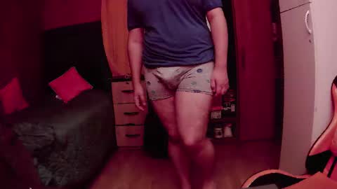 Snapshot of pisceslost chatting on December 19, 2025, 12:39 am pisceslost online show from December 19, 2025, 12:39 am