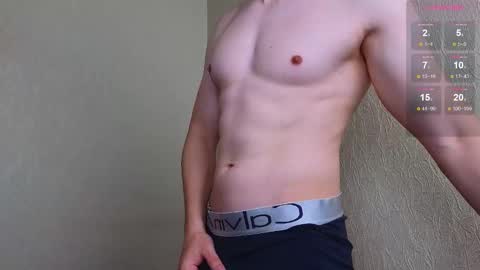 Snapshot of pistonpojizni chatting on December 3, 2024, 2:14 am STRONGBEAUTY online show from December 3, 2024, 2:14 am