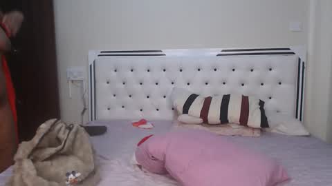 pixel online show from February 14, 2026, 6:21 am