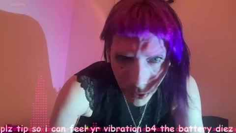 pixie_praxis online show from December 18, 2024, 8:09 am