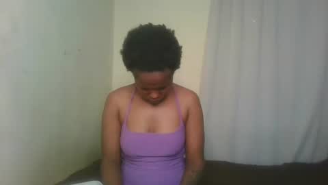 Snapshot of pixie_roman chatting on December 16, 2024, 10:08 am Majesty online show from December 16, 2024, 10:08 am