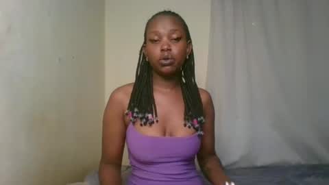 Snapshot of pixie_roman chatting on January 20, 2025, 9:03 am Majesty online show from January 20, 2025, 9:03 am