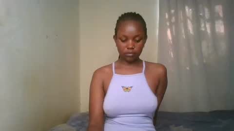 Snapshot of pixie_roman chatting on February 4, 2025, 6:36 am Majesty online show from February 4, 2025, 6:36 am