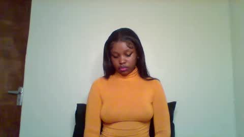 Snapshot of pixie_roman chatting on February 5, 2026, 9:03 am Majesty online show from February 5, 2026, 9:03 am