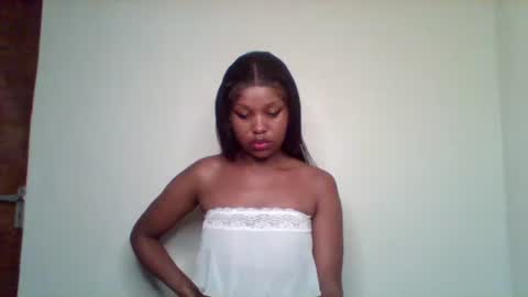 Snapshot of pixie_roman chatting on February 26, 2026, 2:54 am Majesty online show from February 26, 2026, 2:54 am