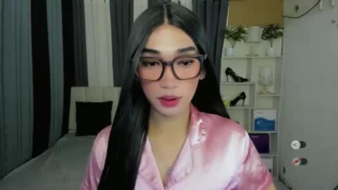 Snapshot of pixiedoll_ chatting on March 9, 2026, 6:23 pm pixiedoll_ online show from March 9, 2026, 6:23 pm