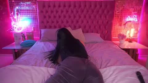 Snapshot of pixiehott chatting on February 28, 2026, 9:05 pm pixiehott online show from February 28, 2026, 9:05 pm