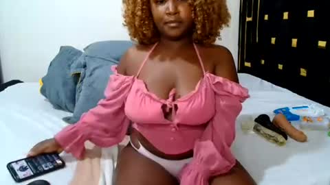 Snapshot of pixietease1 chatting on July 9, 2026, 12:09 pm pixietease1 online show from July 9, 2026, 12:09 pm