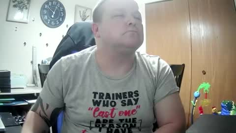 pkgotnos1 online show from January 11, 2026, 3:22 am