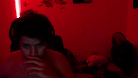 Snapshot of pklexus chatting on January 20, 2025, 1:21 pm KingLxuS online show from January 20, 2025, 1:21 pm