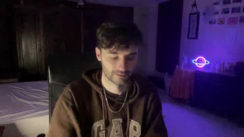 placebo14 online show from February 2, 2025, 7:57 pm